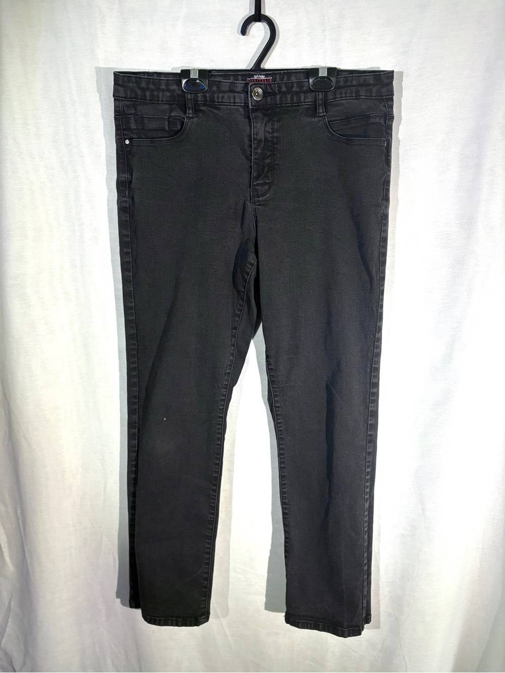 Denim Santana Jeans | Washed Black | Slim Straight | Size 14